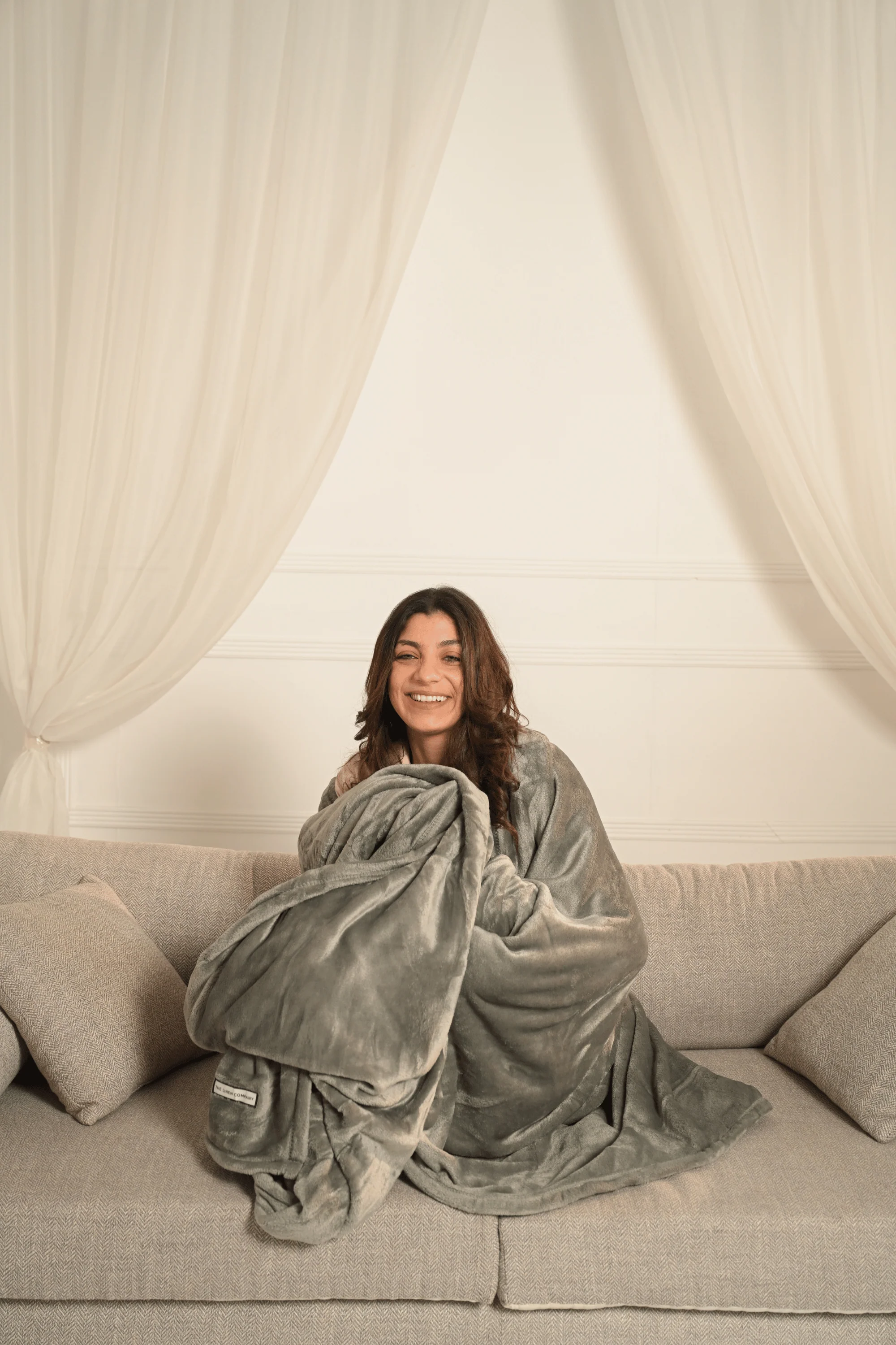 Charcoal Plush Blanket - Image 4
