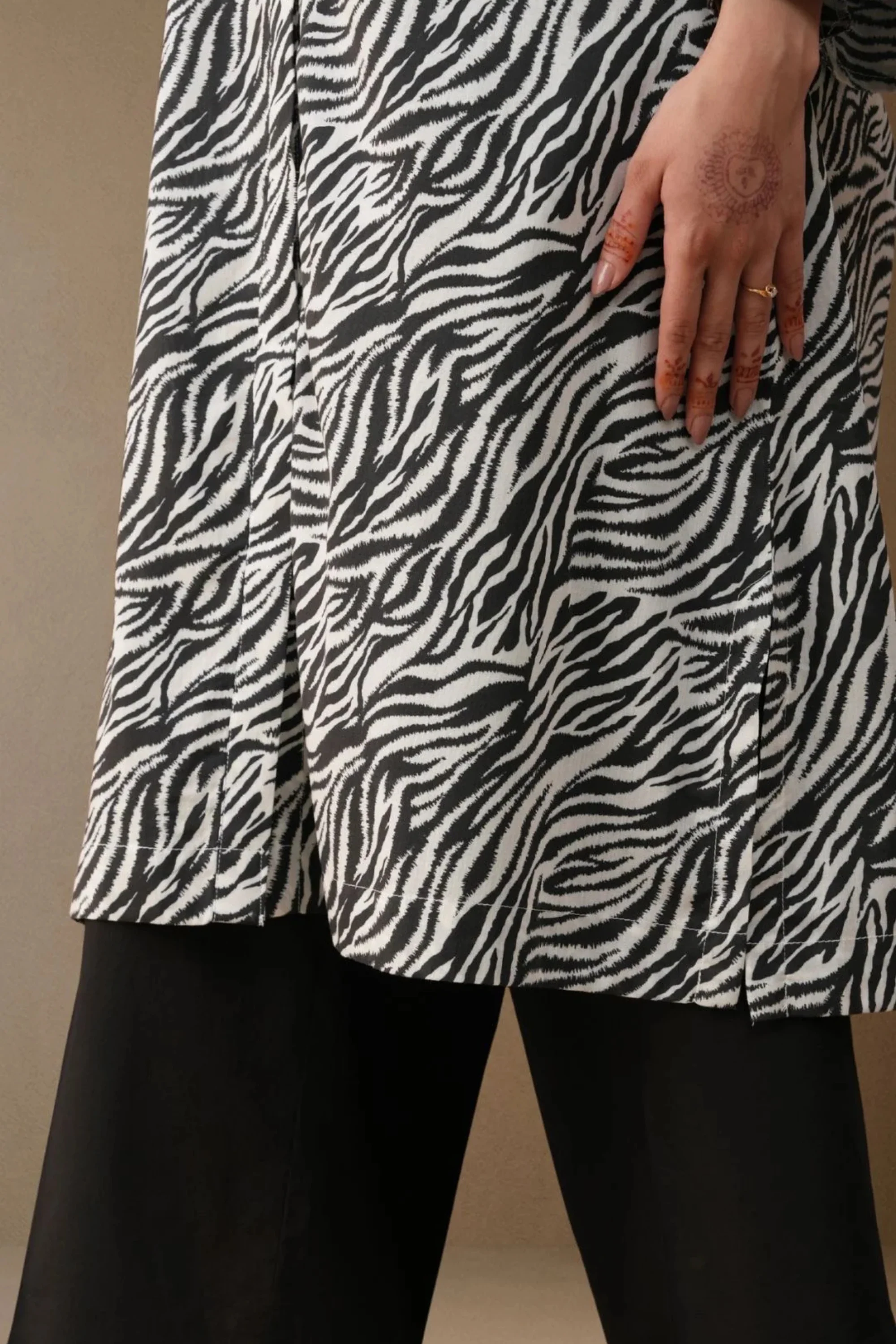 Feral Shirt - Luxe Bamboo - Image 3