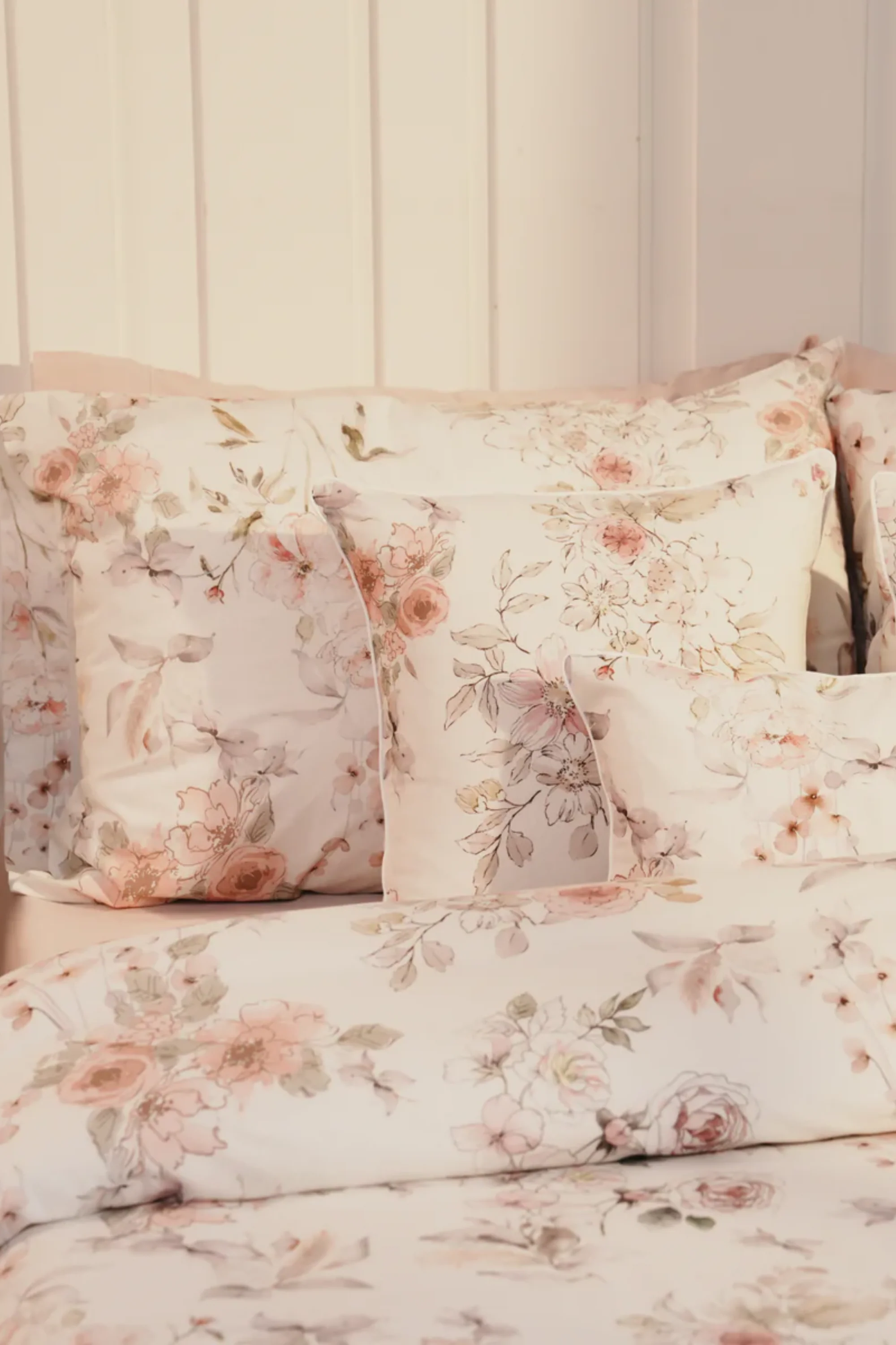 Petalis Pillows & Cushions - Image 3