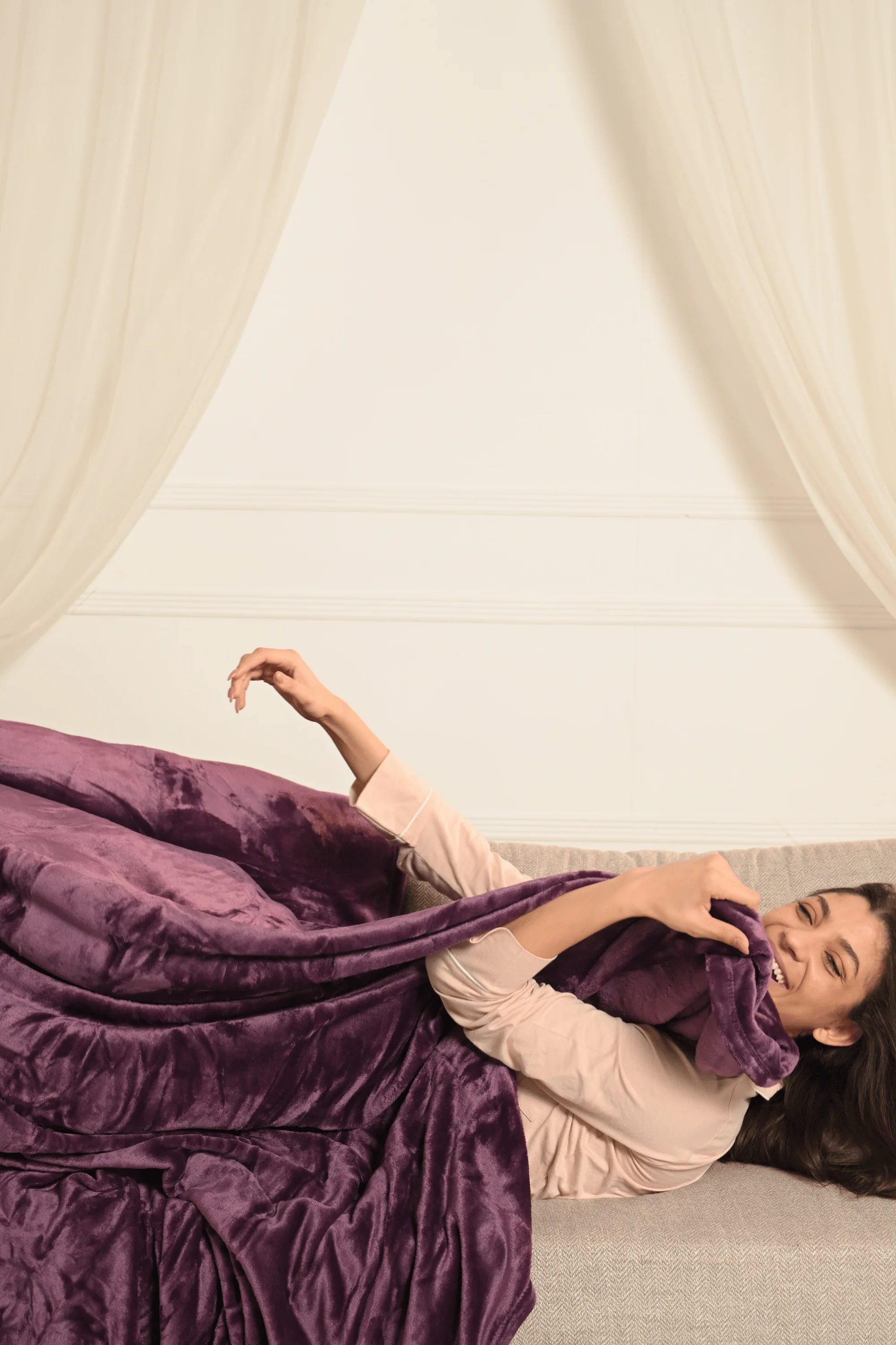 Plum Plush Blanket - Image 4