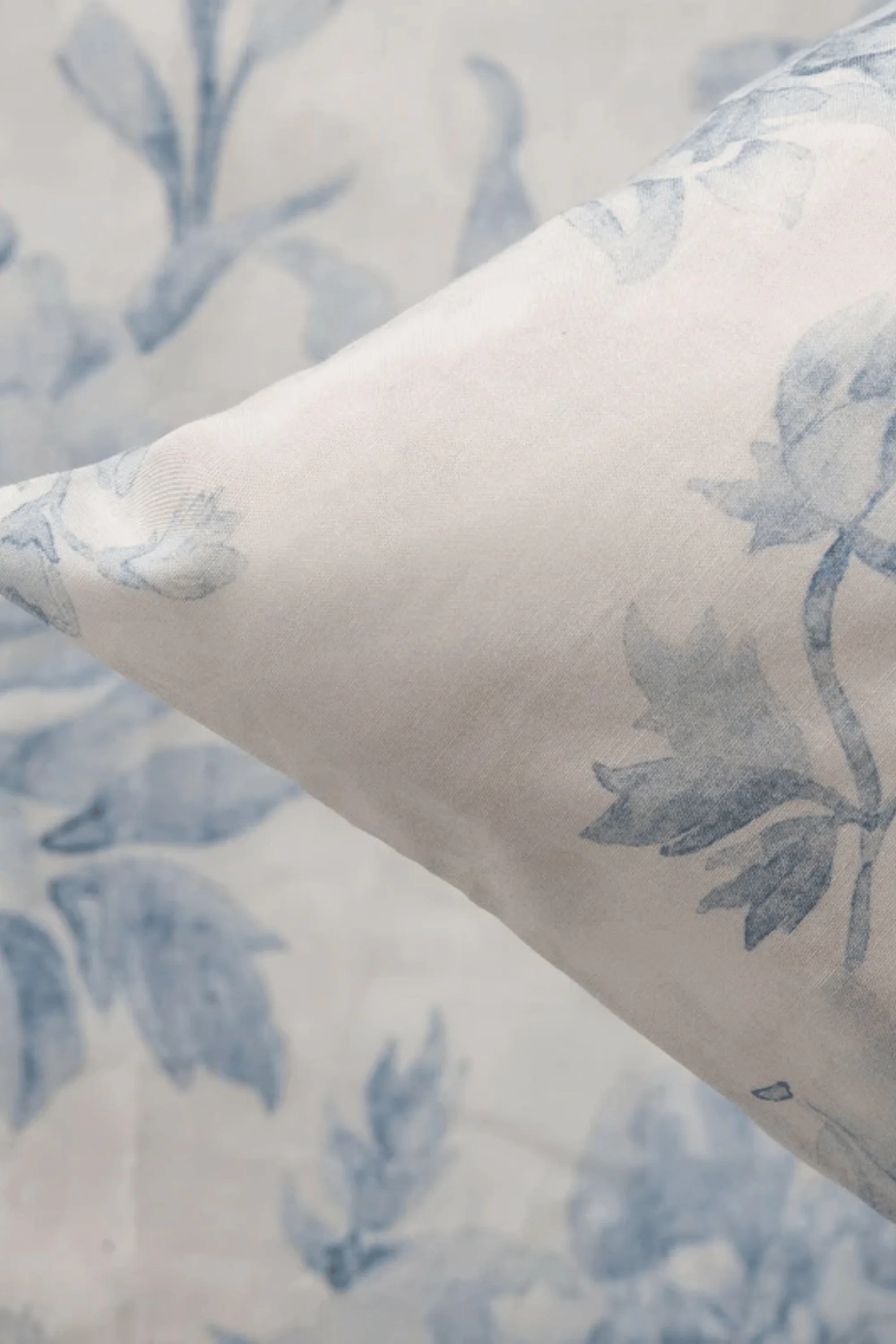 Skyfall Duvet Cover Set - Image 2