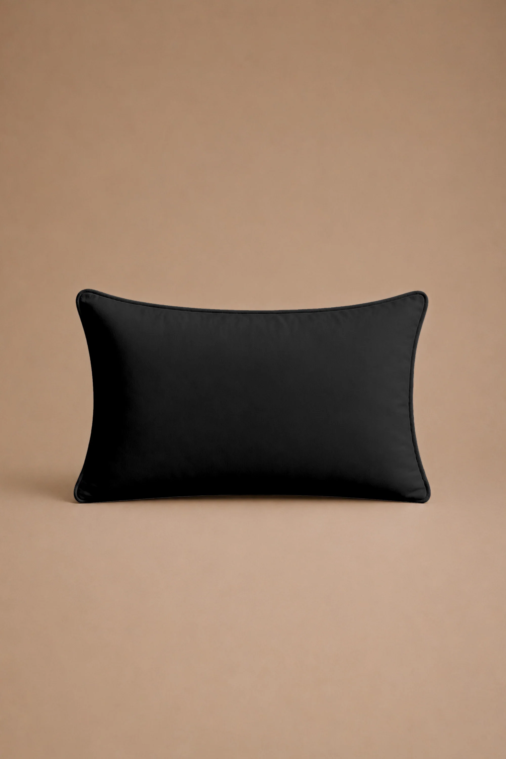T200 Black Cushion Cover - Image 2