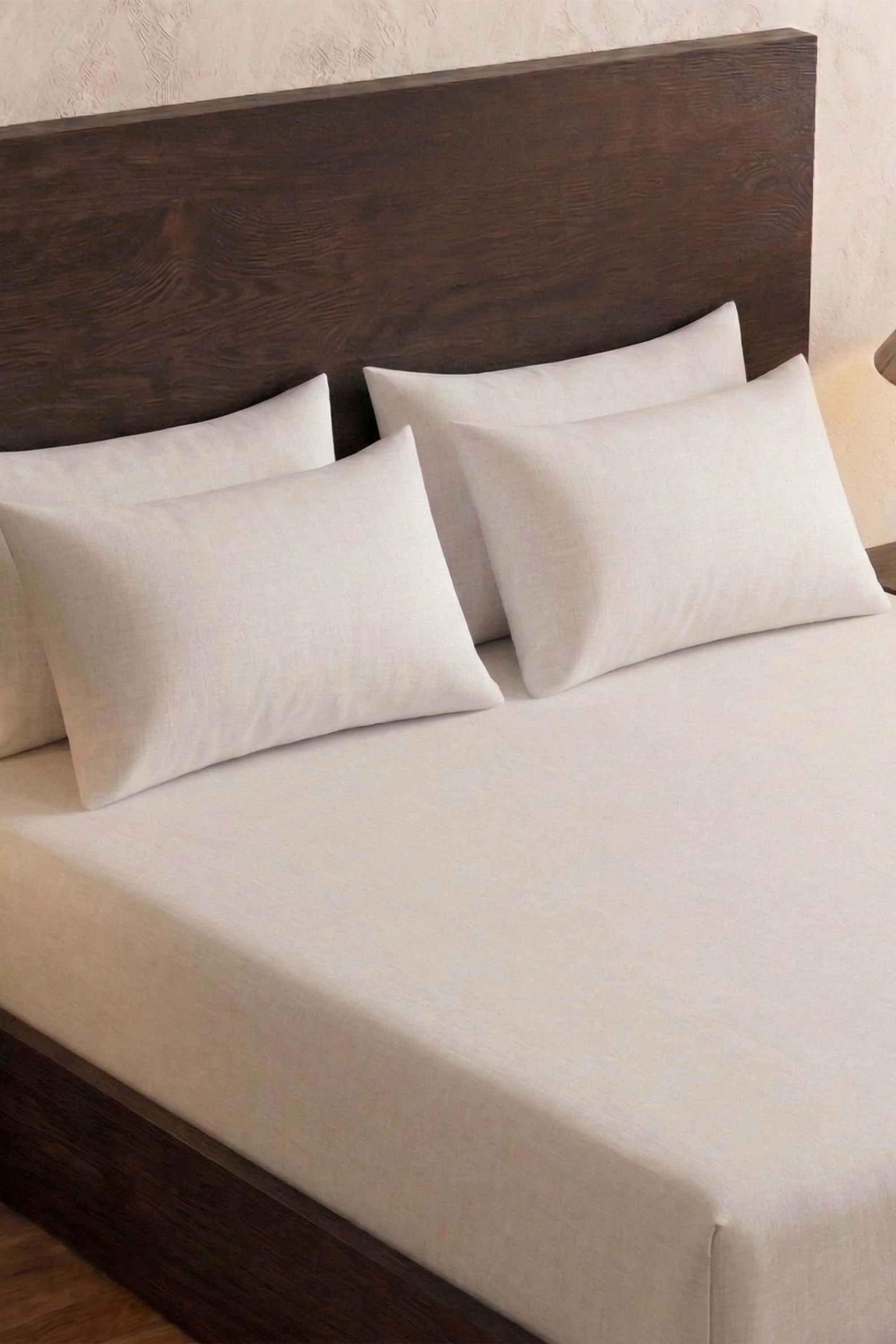 T300 Luxe White Bed Sheet Set - Image 4
